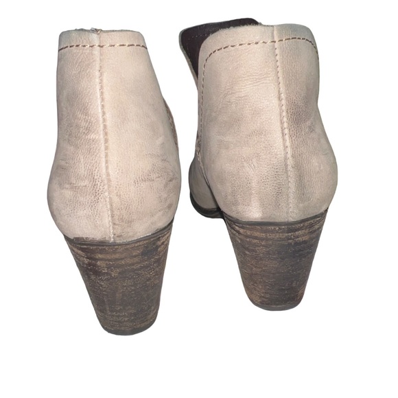 Steve Madden Adelphie taupe leather western booties - Picture 2 of 5